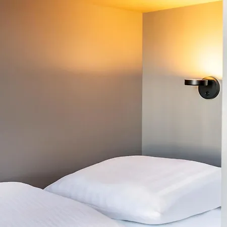 Hotel City-west 3*