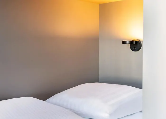Hotel City-west 3*