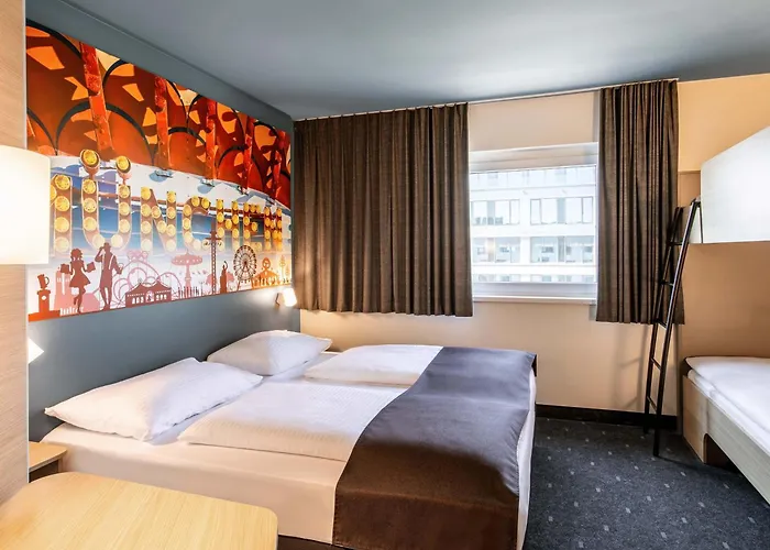 City-west Hotel